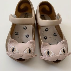Mini Melissa Gold Cat Shoes Size 7
